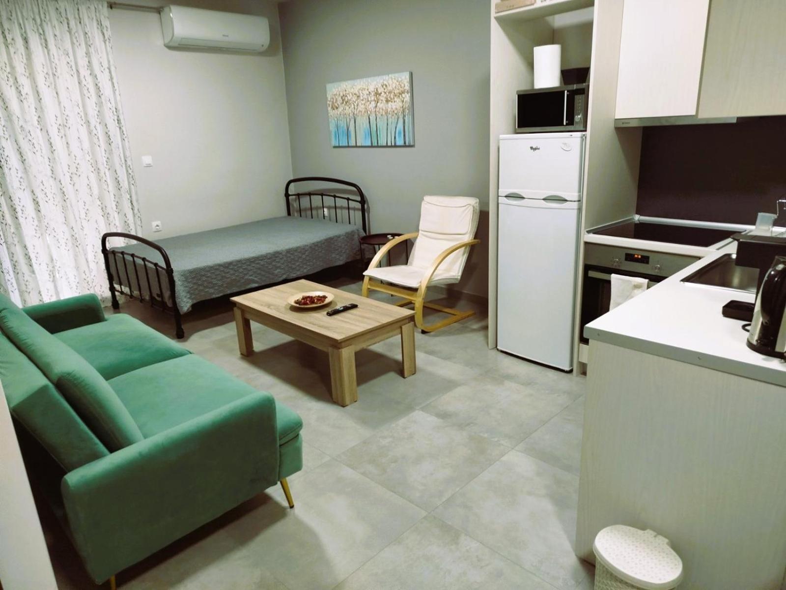 Othonos 10 Str. Apartment. Трикала Екстер'єр фото